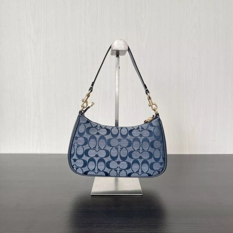 COACH Teri Shoulder Bag Signature Chambray CH139