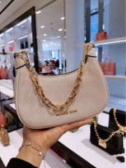 Michael Kors Cora Mini Zipper Pouchette Crossbody Bag Shoulder Bag Leather Pink powder blusher