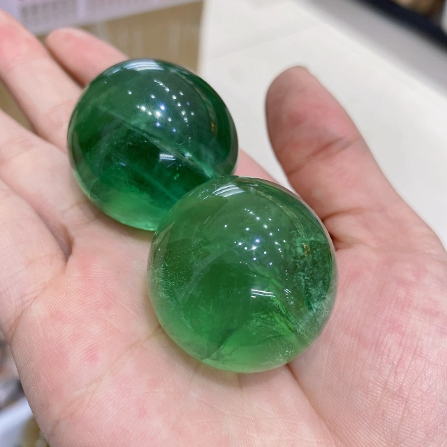 Higher quality green flourite sphere