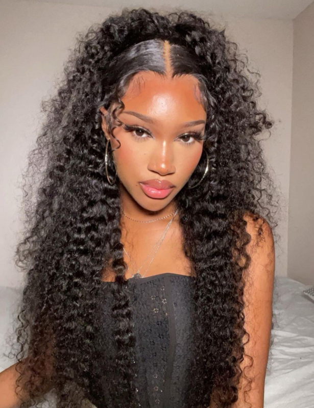 XYS Hair 13*4 Natural hairline Transparent Lace Frontal Italian Curly suitable for all skin tones