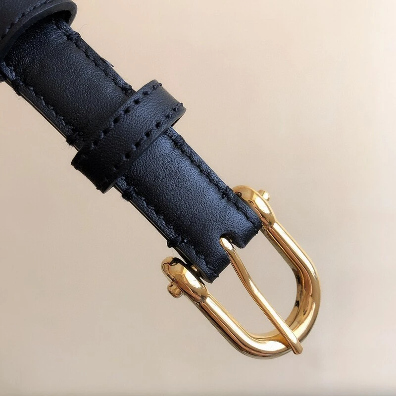 Sleek calfskin slim waist needle buckle belt trend wind 1.8cm women's denim belt is a leather needle belt