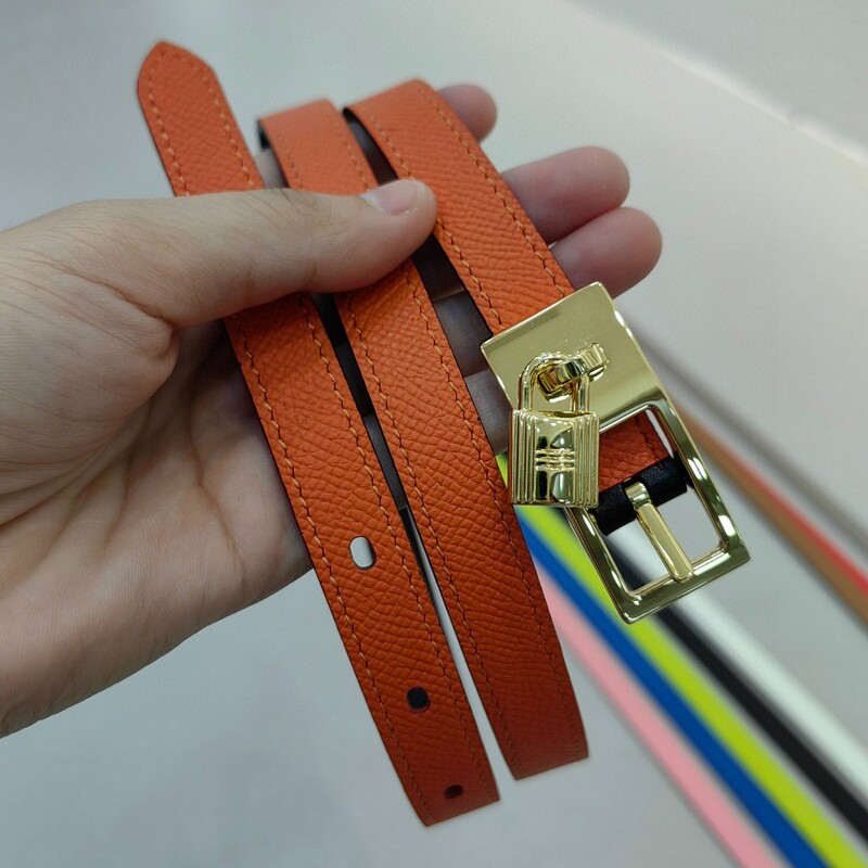 Color cowhide women's belt two color with fashion needle belt 1.3CM fine cross waist decorated with lock needle belt