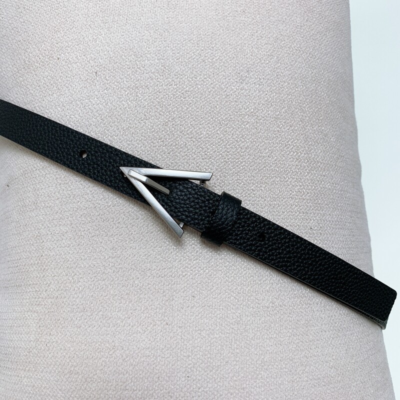 High quality positive leather green needle belt for women Minimalist waist belt for women with waist trim 2.0 slim waist belt