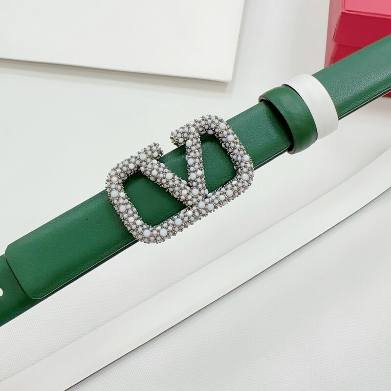 Fashion thin version 2.0 women color cowhide big V diamond buckle belt