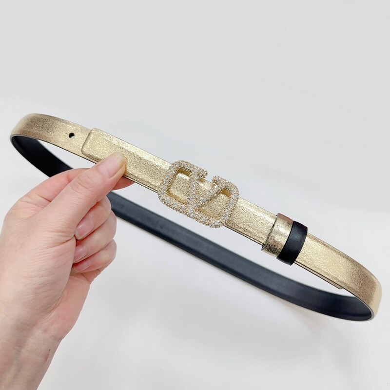 Fashion thin version 2.0 women color cowhide big V diamond buckle belt