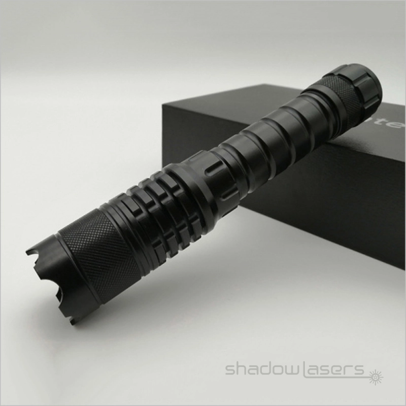 GH3-520nm Adjustable Focus Burning Green Laser Pointer 300MW-500MW