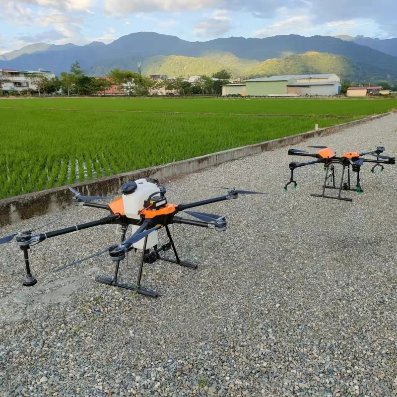 Hot selling EFT G630 agricultural sprayers drone frames 30L multifunction large drones power sprayer for pesticide spraying