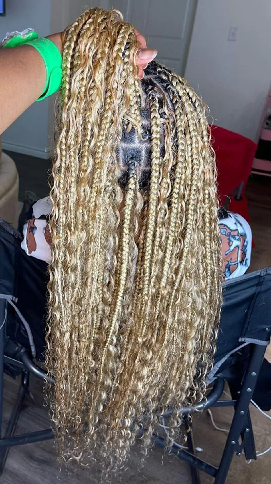 blonde box braids knotless