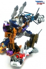 TRANSFORM DREAM WAVE - TCW-01 CW BRUTICUS ADD-ON KIT