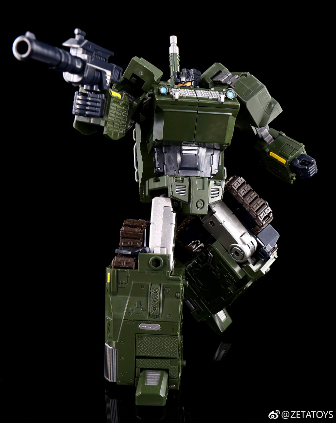 ZETA TOYS - ZA-04 - UPROAR