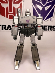 MP-36 MASTERPIECE MEGATRON re-paint in Silver