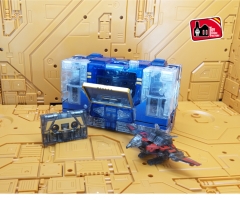 THF Toy House Factory Sonic Wave MP-13 Clear Version (/w Laserbeak + Buzzsaw)