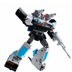 MP-17+ Transformers Masterpiece Prowl Anime Version