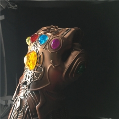 NB Hot Toys Infinity Gauntlet