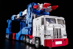 THF-04  THF04 Toy House Factory Ultra Magnus