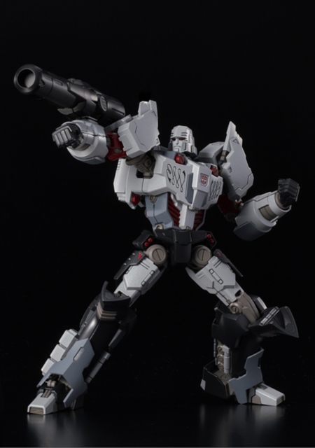 Sentinel Toys Transformers Furai Model IDW Megatron
