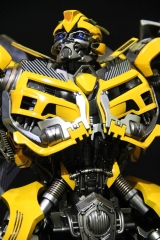 [DEPOSIT ONLY] TREE STUDIO ULTRA MOVABLE TF3 MOIVE BUMBLE-BEE W/ LIGHT