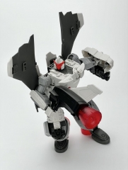 FANSHOBBY - MASTER BUILDER - MB-22 ARMADA JETFIRE