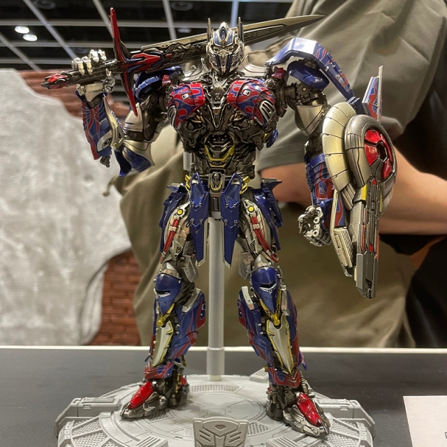 [Pre-order] YOLOPARK AMK PRO SERIES TRANSFORMERS: THE LAST KNIGHT OPTIMUS PRIME PRE-ASSEMBLED MODEL KIT