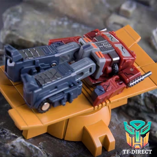 Dr.Wu DW-E04 Prime Commander Optimus Prime w/ Trailer Spark Fade Version
