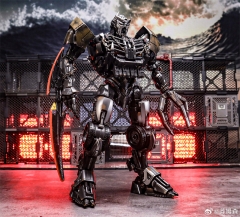 4th Party SG-01 Studio Series SS-101 Scourge Oversized Version