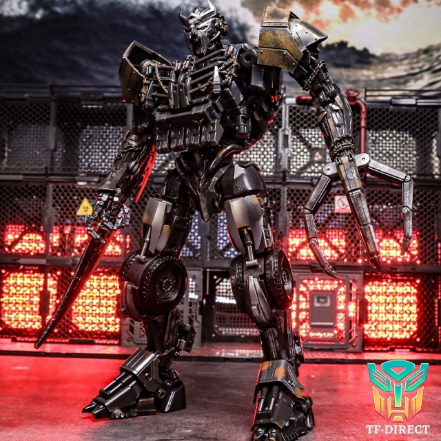 4th Party SG-01 Studio Series SS-101 Scourge Oversized Version