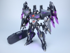 Giant Ant IDW Megatron Gunpla Model Kit