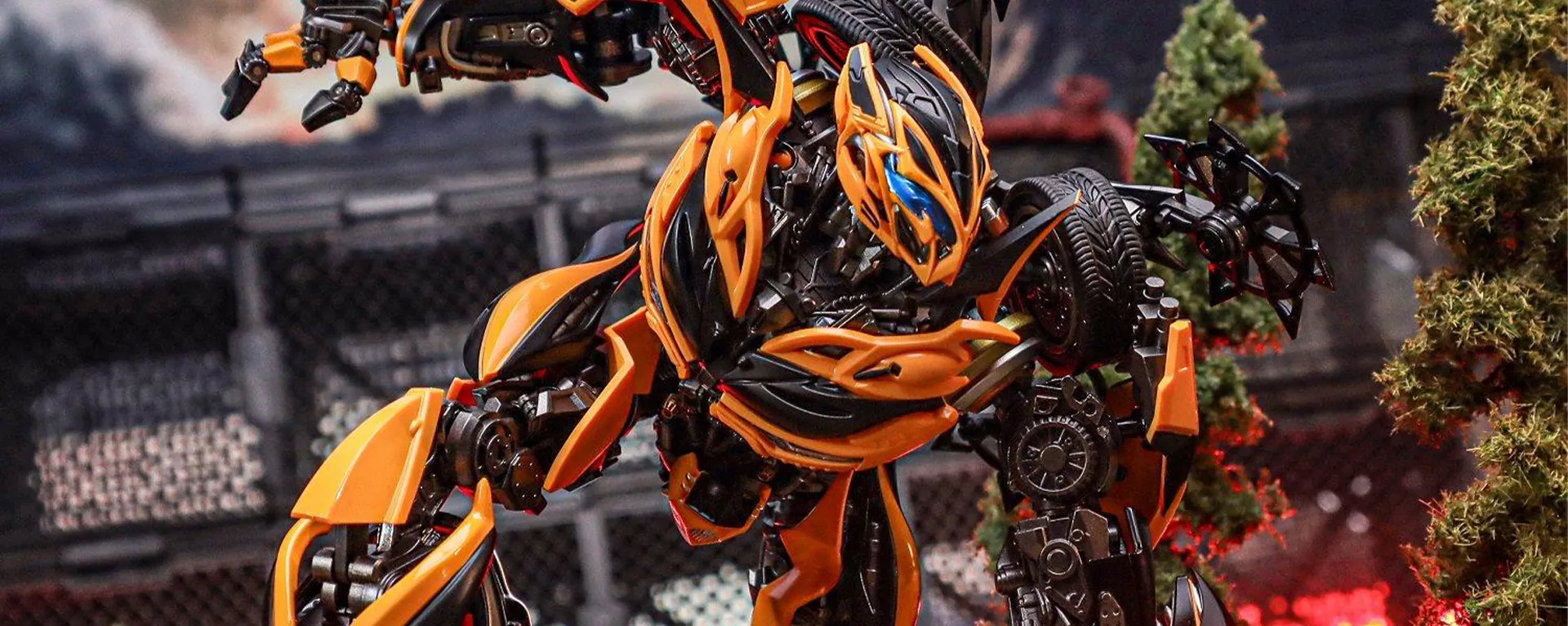 4th Party CM-006 Transformers: Age of Extinction DLX Bumblebee