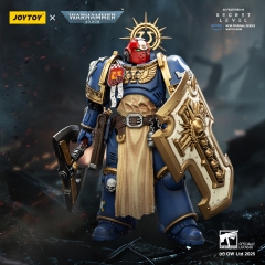 JoyToy JT02786 1/18 Warhammer 40K Ultramarines Metaurus with Power Axe Stormshield and Plasma Pistol