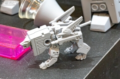 [Pre-Order] Takara Tomy Masterpiece Gattai MPG-24 Blaster