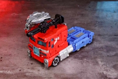 4th Party MM-01 Hero Division Battle Engine Commander