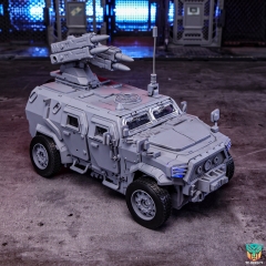 [Pre-Order] Mecha Invasion Titan Empyrean TE01A ZiCe