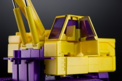 [Pre-order] XTransbots MX-44Y Gravedigger Scavenger G2 Version