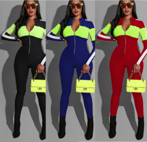 Charming sports style V-neck jumpsuit