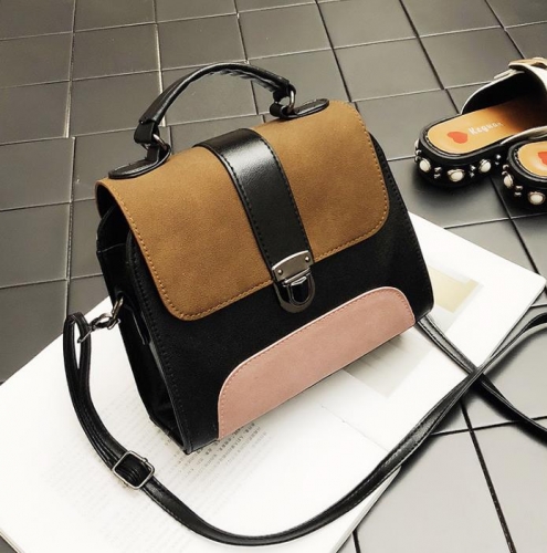 Charming Casual retro simple one-shoulder messenger bag