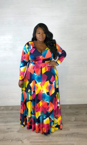 Fashion plus size V-neck geometric print maxi dress