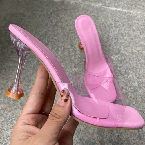 High-heeled transparent slippers
