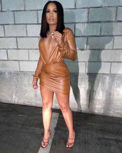 Sexy stretch PU leather long-sleeved dress