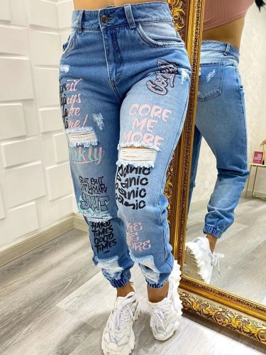 Fashion letter cut monkey leg jeans