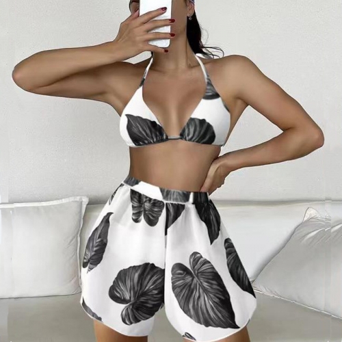 Leaf printed three piece bikini set