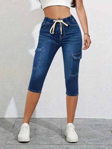 Plus size lace up pocket denim shorts