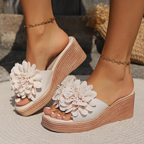 Slope heel thick sole flower sandals