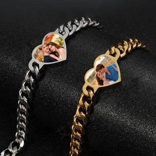 Custom Sublimation Stainless Steel Chain Bracelet Metal jewelry - Heart-Shaped Printable Panel, Gold/Silver Finishes | Unisex Adjustable Bracelet with Extender Chain