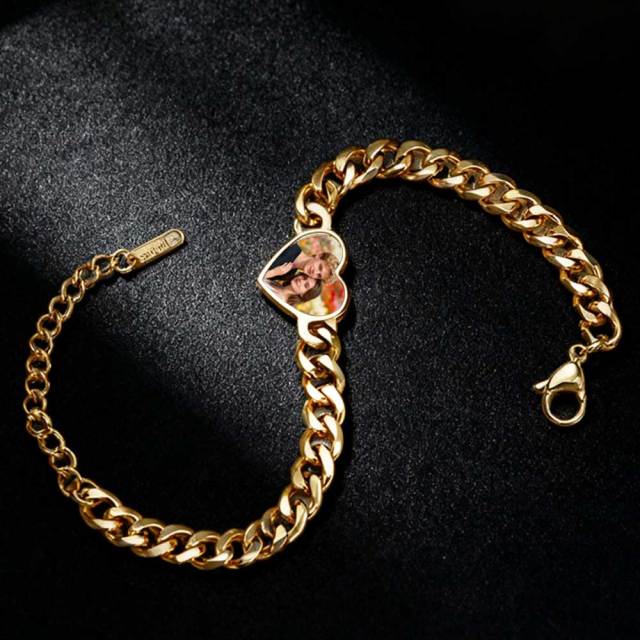 Custom Sublimation Stainless Steel Chain Bracelet Metal jewelry - Heart-Shaped Printable Panel, Gold/Silver Finishes | Unisex Adjustable Bracelet with Extender Chain