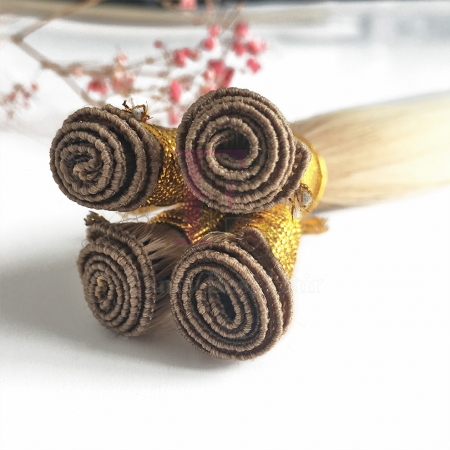 #T6-22 Ombre  Hand Tied Weft