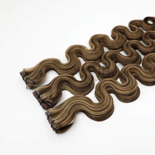 #P4/27  - Genius Weft - Body Wave