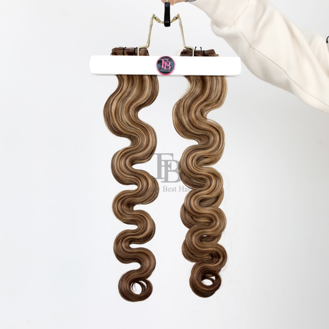 #P4/27  - Genius Weft - Body Wave
