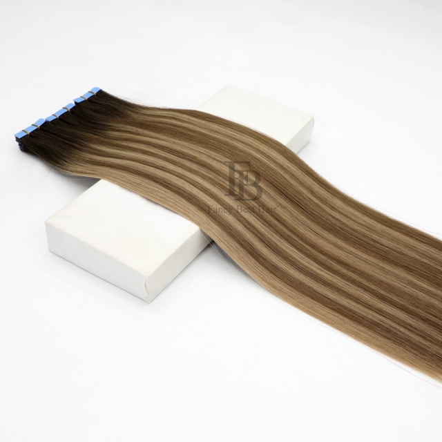 #T4-P8/18 - Injection Tape Hair