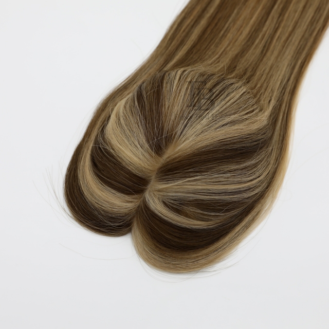 #P4/27 - Lace Topper
