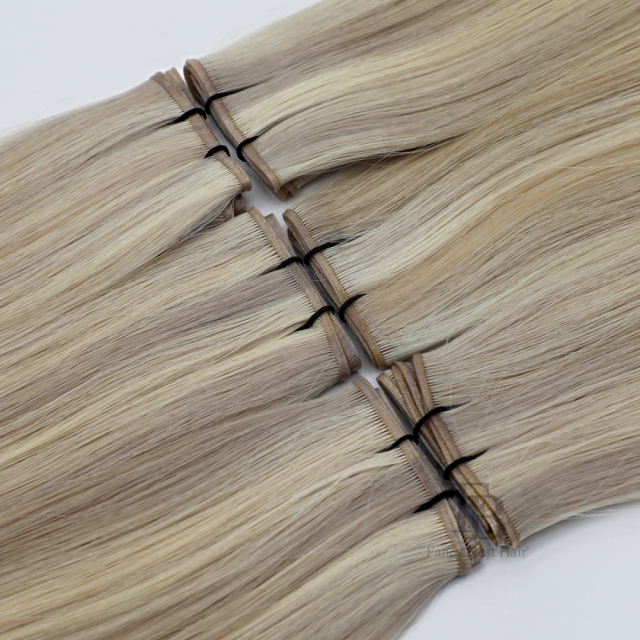 #P14/22  Piano - Fancy Weft